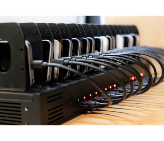 16 Port USB-C 1000W Ladestation - schwarz