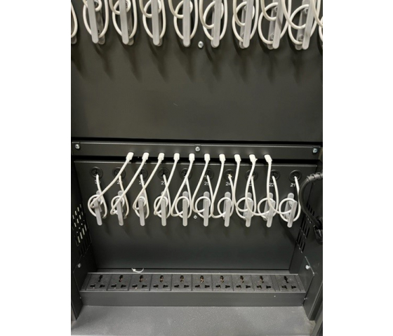 Bravour BRVC30 USB-C Ladewagen für 30 Tablets oder Laptops bis 15.6 Zoll