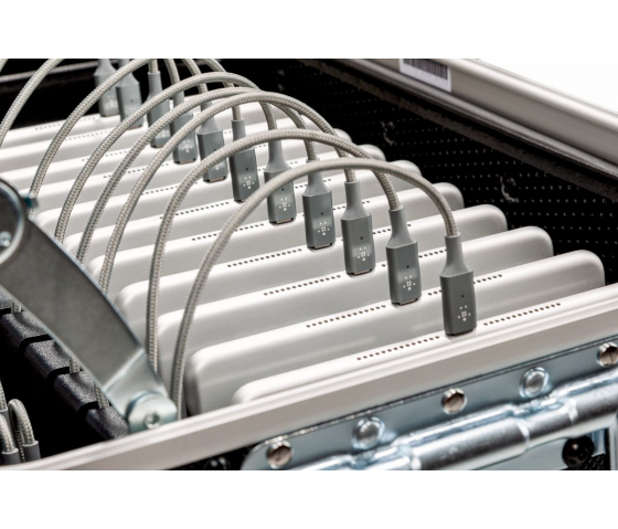 Parat PARAPROJECT Charge & Sync i16 Koffer für iPads schwarz