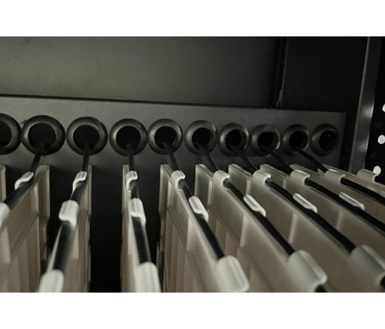 BRVC50 USB-C-Ladewagen COMPACT inklusive Ladekabel für 50 Tablets bis 13 Zoll - schwarz