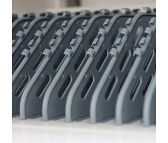 P-Tec T24V Ladewagen für 24 Tablets oder Laptops – Aufladen über Steckdosen