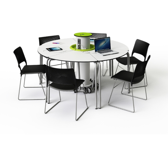 Wiederaufladbarer Zioxi powerHub 5 Midi - 3 Steckdosen powerDome - 1200 Wh Batteriekapazität