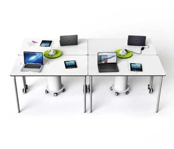 Zioxi Wiederaufladbar powerHub 5 Midi - 2 Steckdosen / 1x USB-A / 1x USB-C Anschlüsse powerDome - 1200 Wh Batteriekapazität