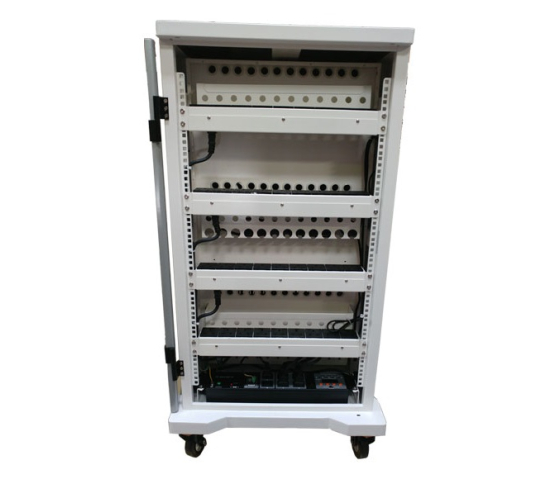 USB-C Ladewagen P-Tec T36V für 36 Tablets oder Laptops - Laden über USB-C