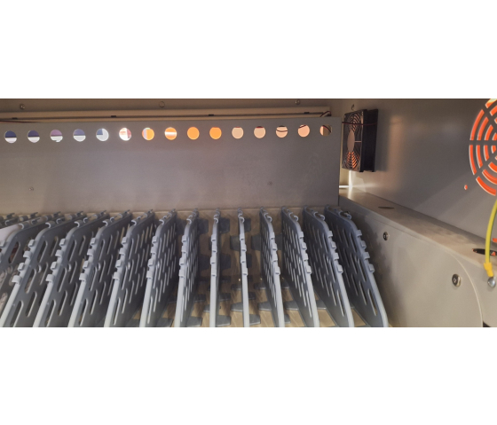 ID32AC Ladestation für 32 mobile Geräte bis zu 15,6 Zoll